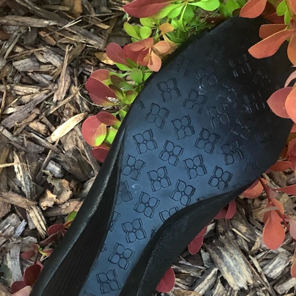 BCBG Maxazria Peep-Toe Shoe - Picture 7 of 8